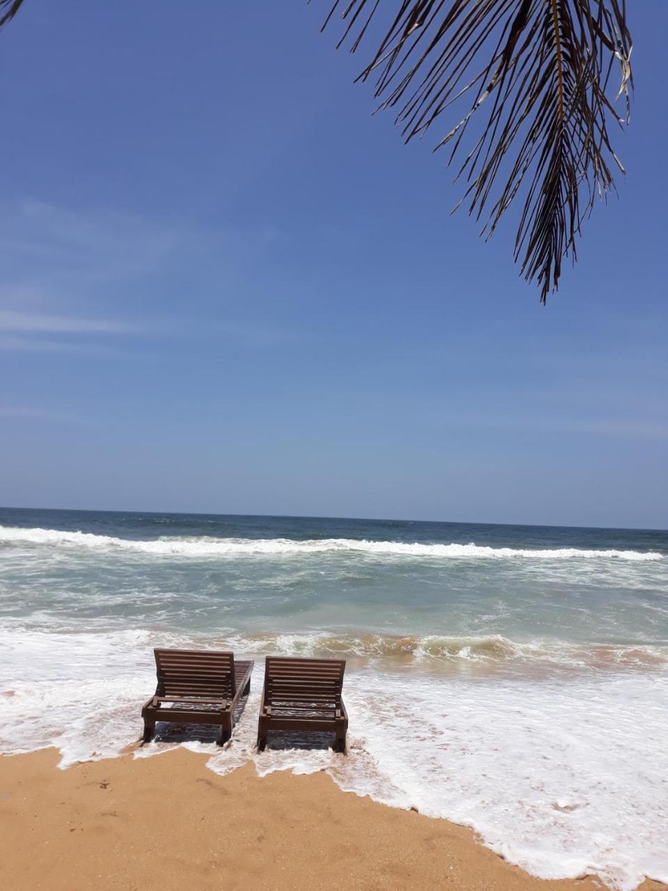 Arcade Beach Hotel Bentota Exterior photo